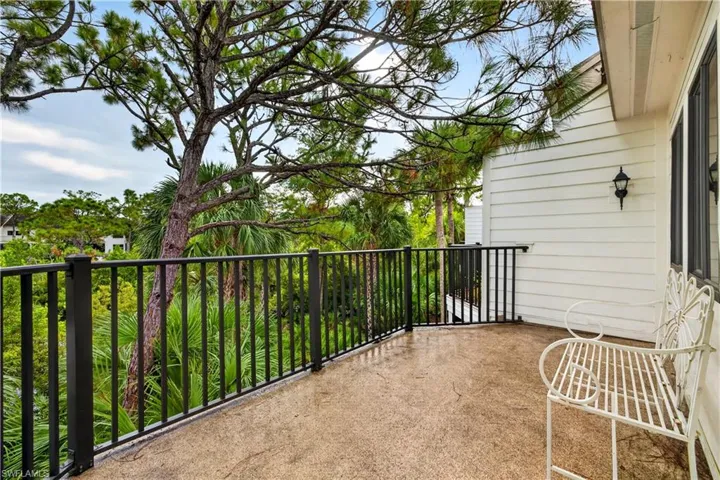 27008 Oakwood Lake Dr, Bonita Springs, Florida 34134