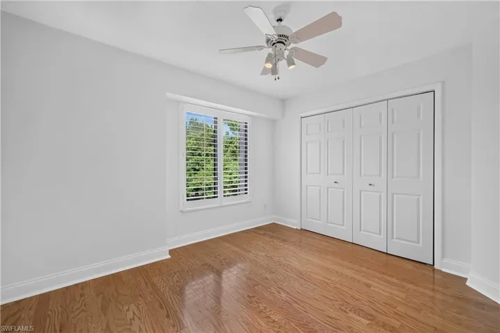 27008 Oakwood Lake Dr, Bonita Springs, Florida 34134