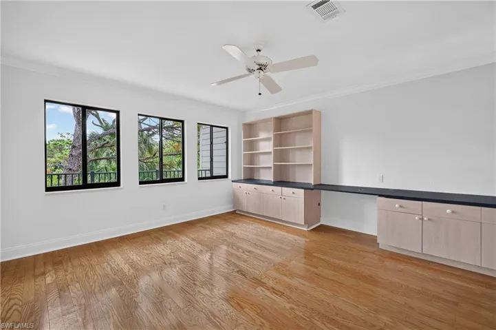 27008 Oakwood Lake Dr, Bonita Springs, Florida 34134