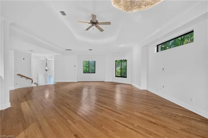 27008 Oakwood Lake Dr, Bonita Springs, Florida 34134