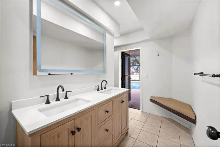 Guest Bath and Pool Bath