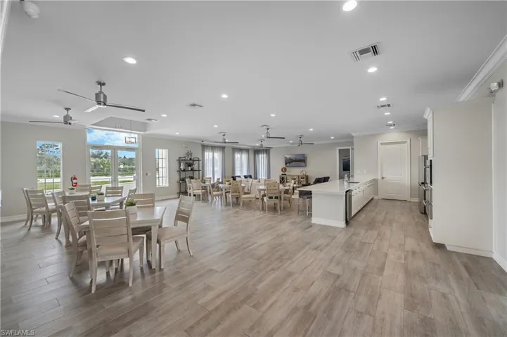 498  Kamari  CV, Naples, FL 34114