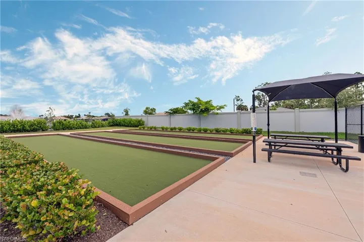 498  Kamari  CV, Naples, FL 34114