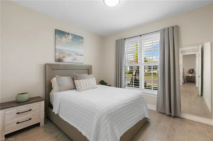 498  Kamari  CV, Naples, FL 34114