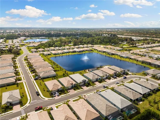 498  Kamari  CV, Naples, FL 34114