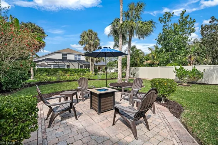Such an inviting outdoor space -- perfect for grilling, relaxing or enjoying the sun all winter long!