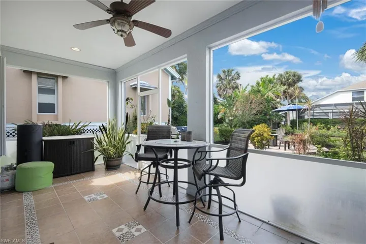 Enjoy your morning coffee or evening cocktails on your lanai.