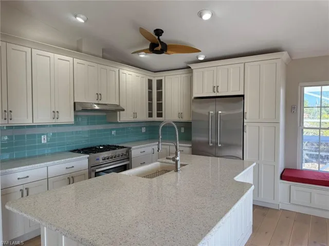 Gourmet Kitchen
