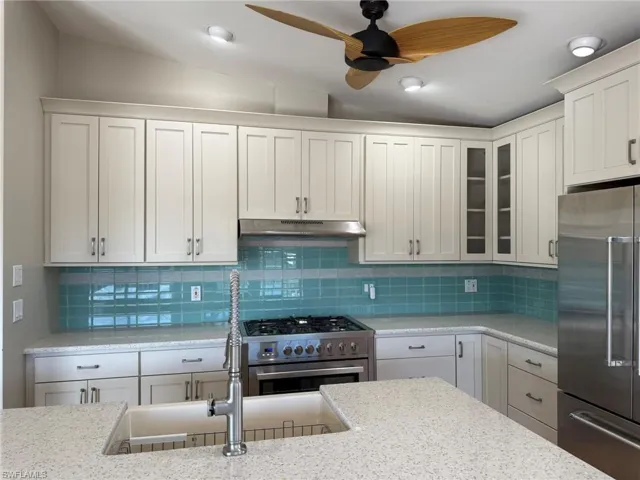 Gourmet Kitchen