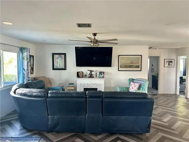 309 Storter Ave S, Everglades City, Florida 34139