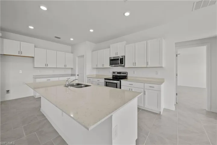 4176  San Felice  LN, North Fort Myers, FL 33917