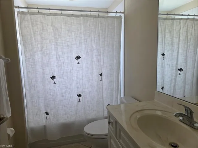 8164  Ibis Cove  CIR, Naples, FL 34119