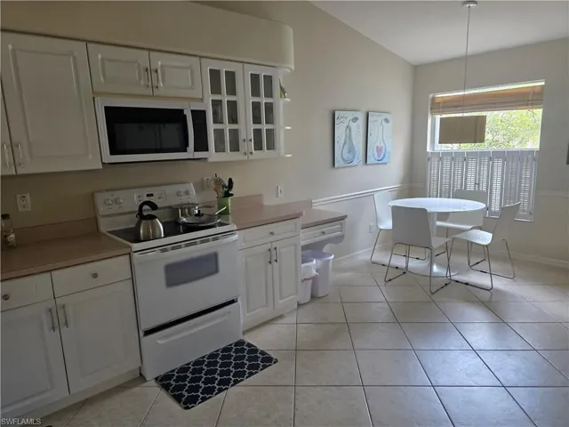8164  Ibis Cove  CIR, Naples, FL 34119