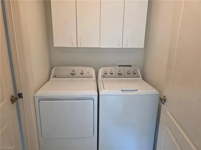 8164  Ibis Cove  CIR, Naples, FL 34119