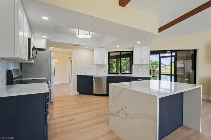 315 Se 20th Ct, Cape Coral, Florida 33990