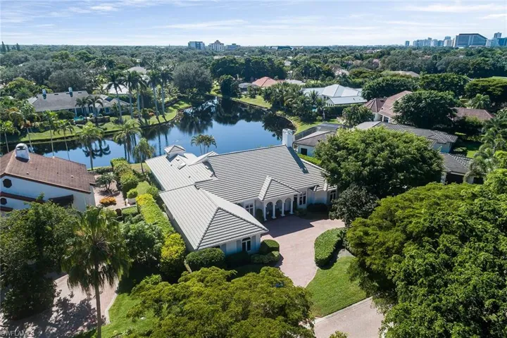 708 Nathan Hale Dr, Naples, Florida 34108
