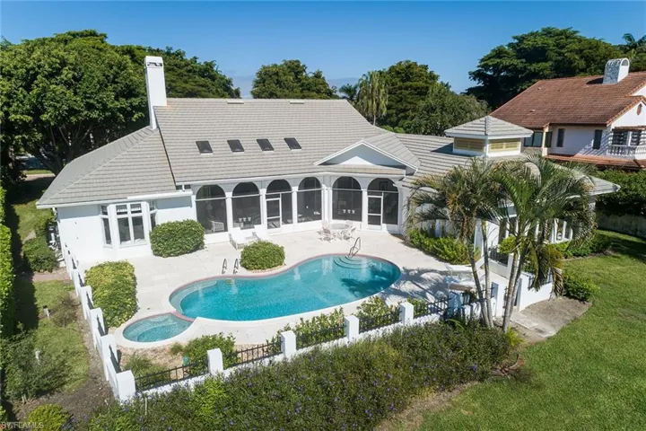 708 Nathan Hale Dr, Naples, Florida 34108