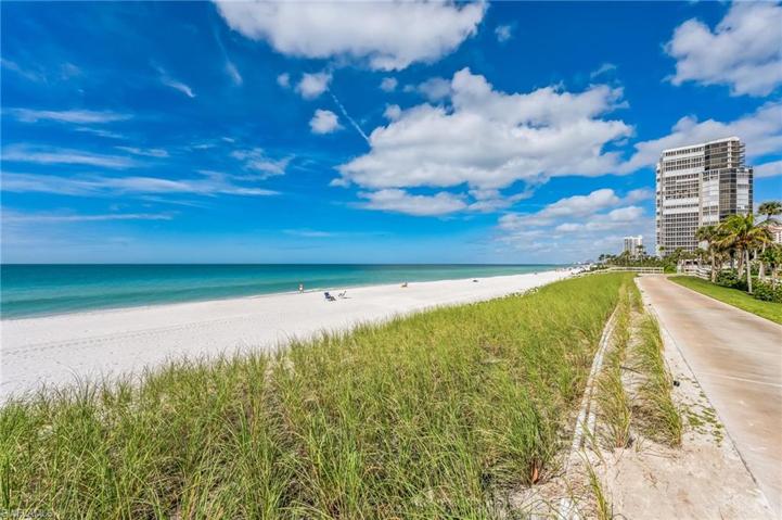4651 Gulf Shore #902 BLVD N, NAPLES FL 34103