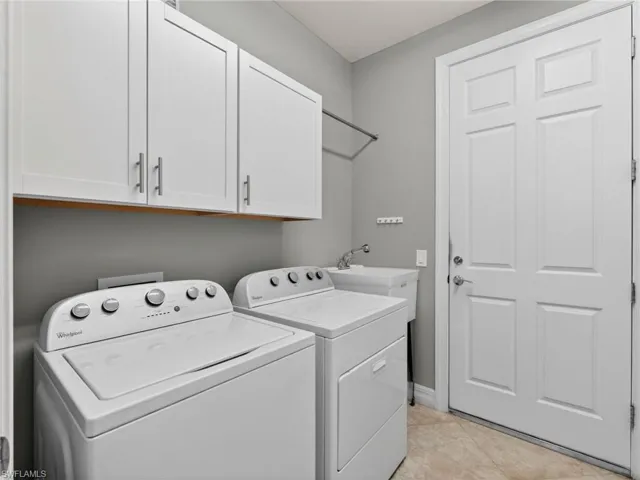 6124 Victory Dr, Ave Maria, Florida 34142