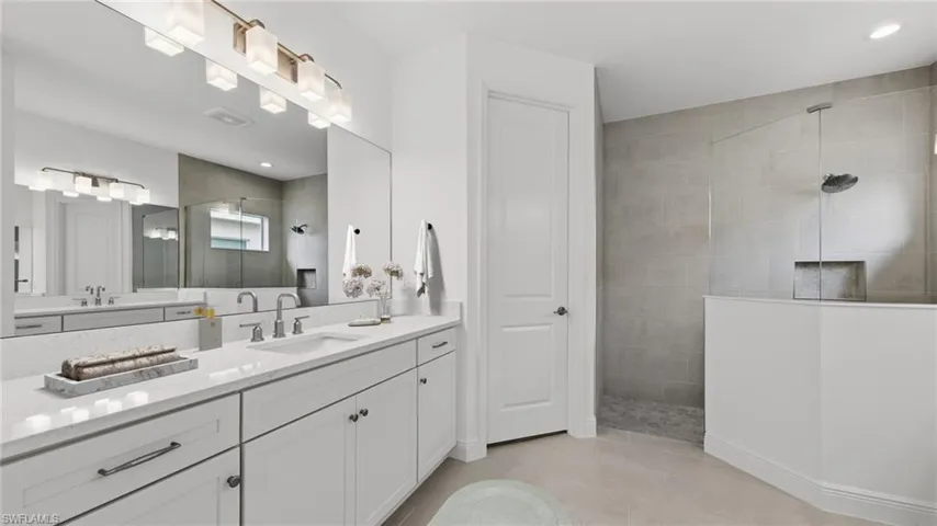 3062 Heritage Pines Dr, Fort Myers, Florida 33905