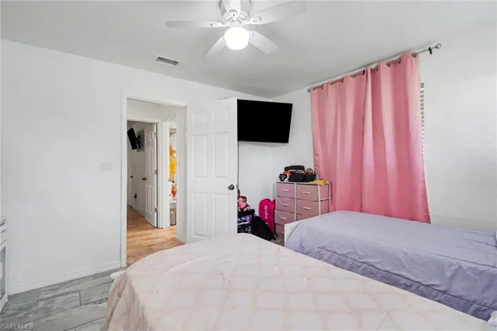 2208 Iris way