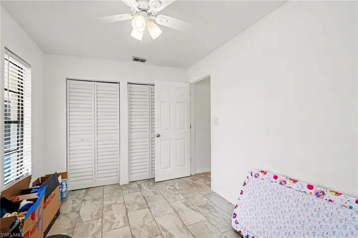 2210 Iris way