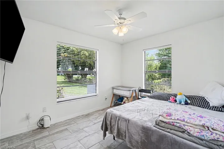2210 Iris way