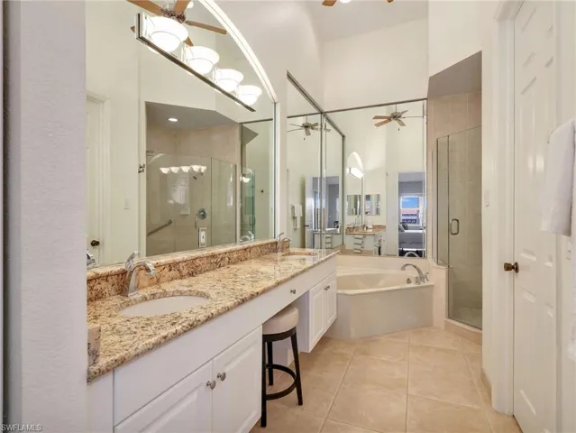 2590 Marshcreek Ln 201, Naples, Florida 34119
