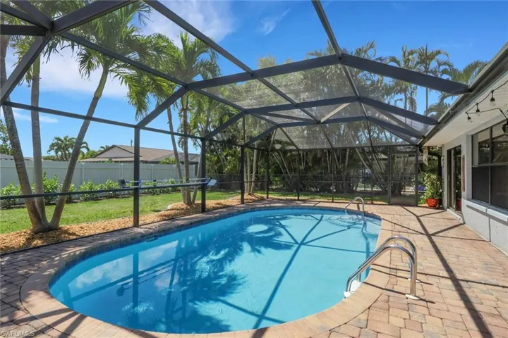 1436 SE 17th  TER, Cape Coral, FL 33990
