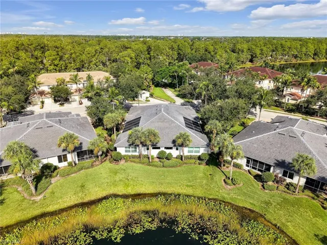 1661  Tarpon Bay S DR, Naples, FL 34119