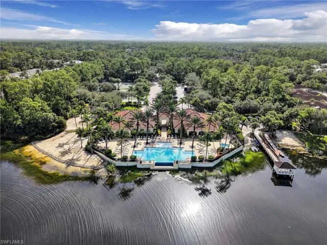 1661  Tarpon Bay S DR, Naples, FL 34119