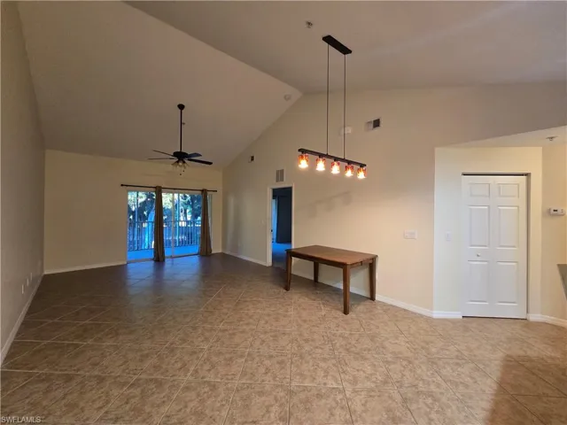 1101 Winding Pines Cir 202, Cape Coral, Florida 33909