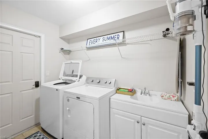 525 Nw 8th Ter, Cape Coral Fl 33993