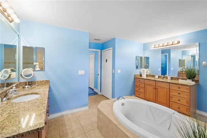525 Nw 8th Ter, Cape Coral Fl 33993