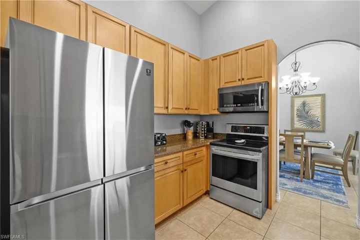 525 Nw 8th Ter, Cape Coral Fl 33993