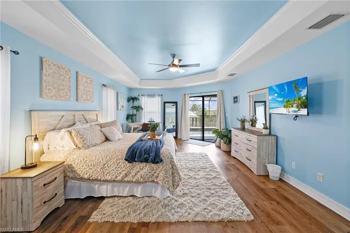 525 Nw 8th Ter, Cape Coral Fl 33993
