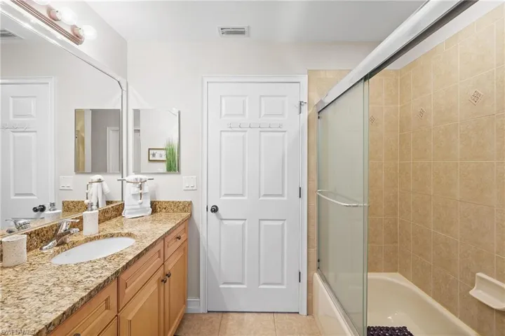 525 Nw 8th Ter, Cape Coral Fl 33993