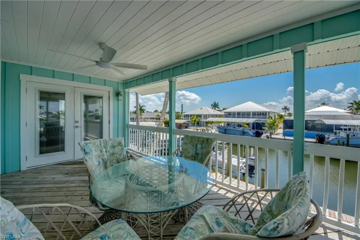 2360 Oleander St, St. James City, Florida 33956
