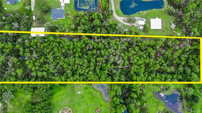 9940 Saddle, North Fort Myers, Florida 33917