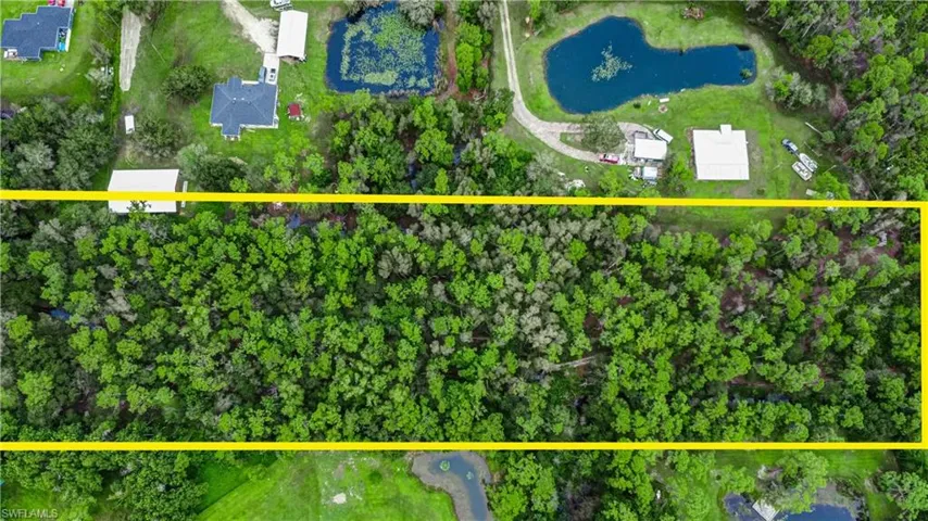 9940 Saddle, North Fort Myers, Florida 33917