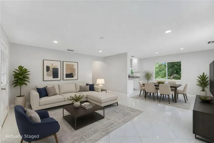 605 12th Ave Ne, Naples, Florida 34120