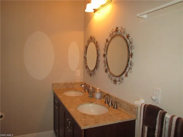 10702 Cetrella Dr, Fort Myers, Florida 33913