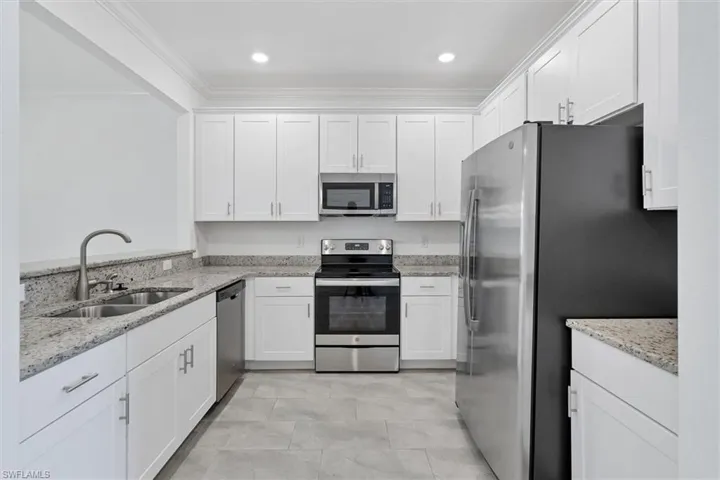 12062 Via Lighthouse Ln, Fort Myers, Florida 33913