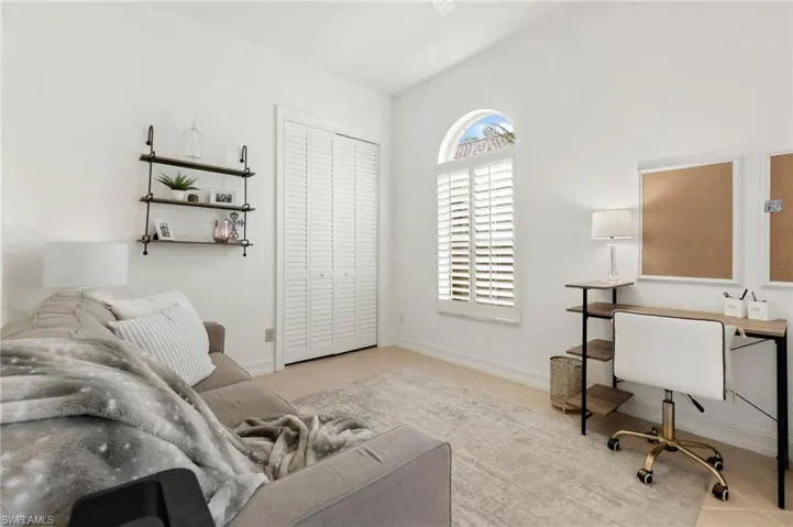 Tiled office with baseboards