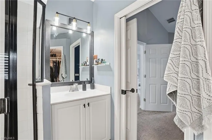 20070 Seagrove St 1907, Estero, Florida 33928