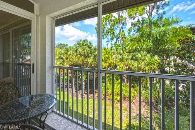 2515 Talon Ct 404, Naples, Florida 34105