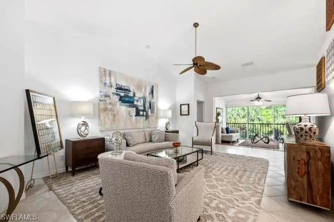 2515 Talon Ct 404, Naples, Florida 34105