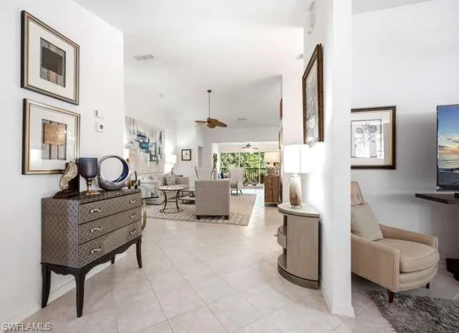 2515 Talon Ct 404, Naples, Florida 34105