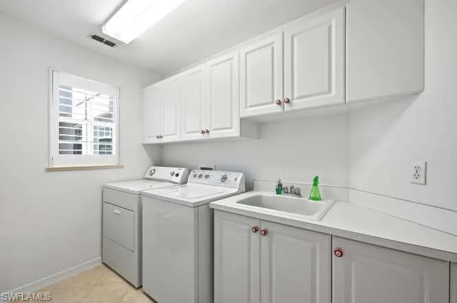 2515 Talon Ct 404, Naples, Florida 34105