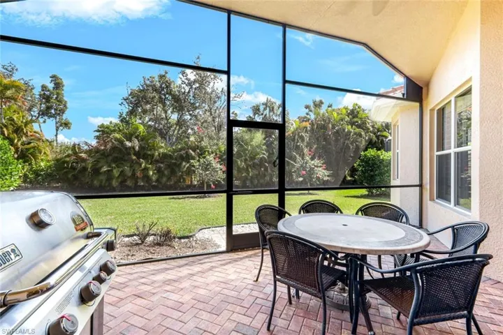 Spacious outdoor area with plenty of room for your dream pool.